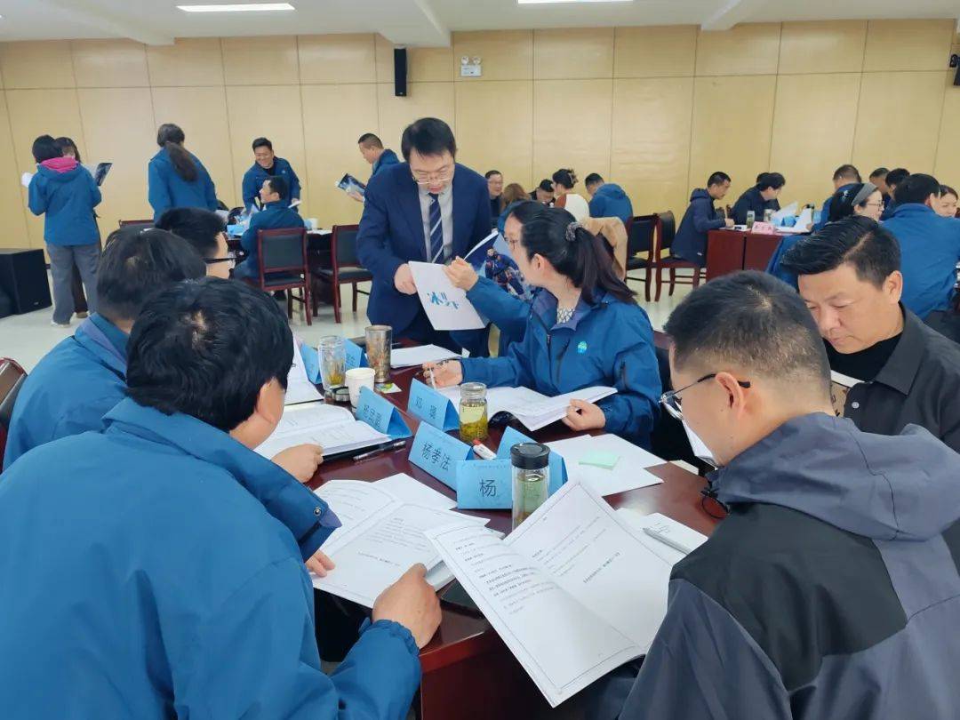 来一场沉浸式的《冰川之下——目标计划与达成》剧本杀培训j9九游会真人游戏第一高效掌握目标设定与计划执行能力(图2)
