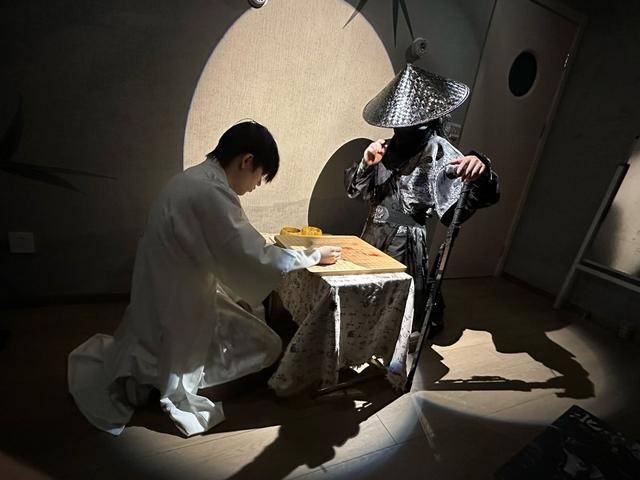 新赛道？亲历者分享转变三点原因值得看九游会j9ag剧本杀DM成男性魅力(图1)