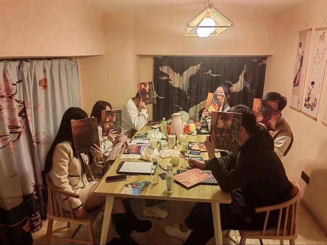 新赛道？亲历者分享转变三点原因值得看九游会j9ag剧本杀DM成男性魅力(图3)